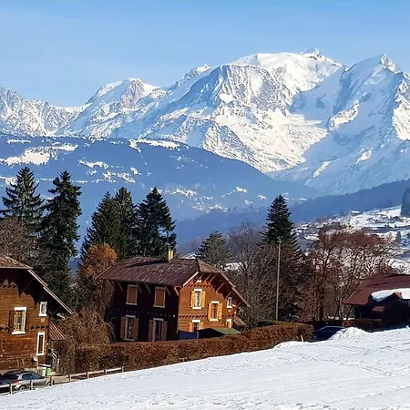 Les Montagnes شقة بيلوفو